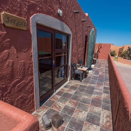 Island Cottage Guesthouse Людеріц Екстер'єр фото